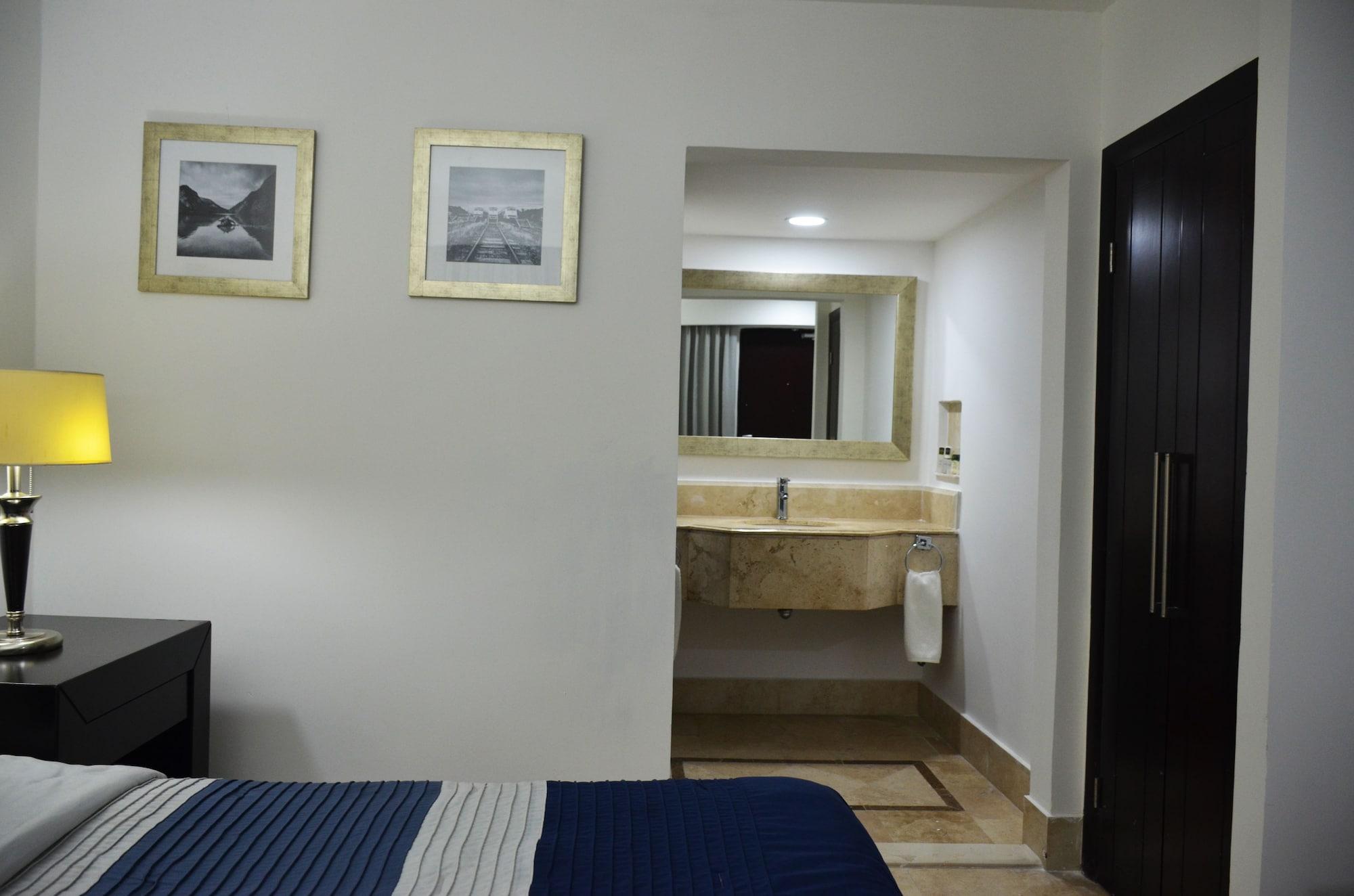 Hotel Plaza Inn Los Mochis Esterno foto