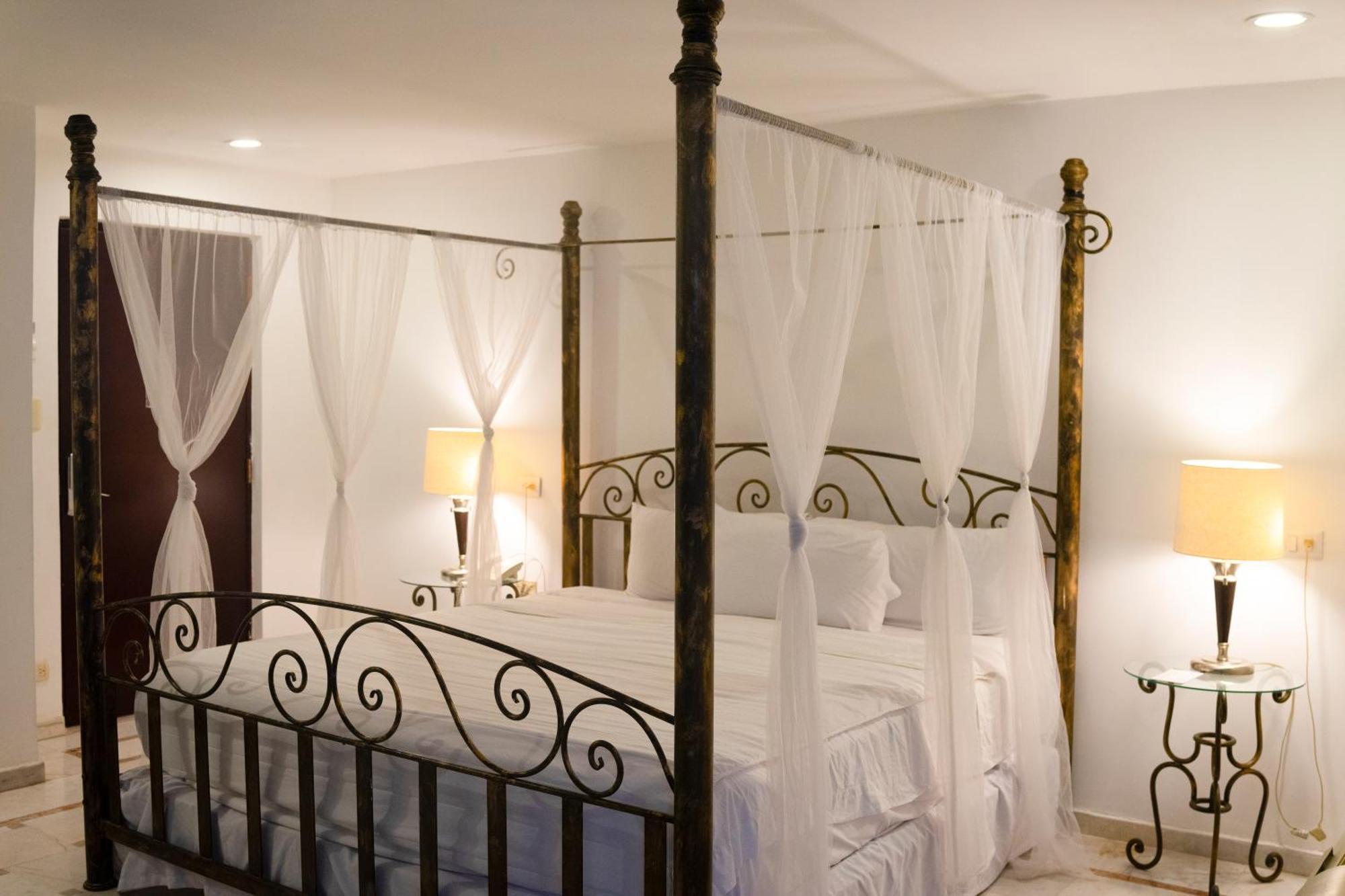Hotel Plaza Inn Los Mochis Esterno foto