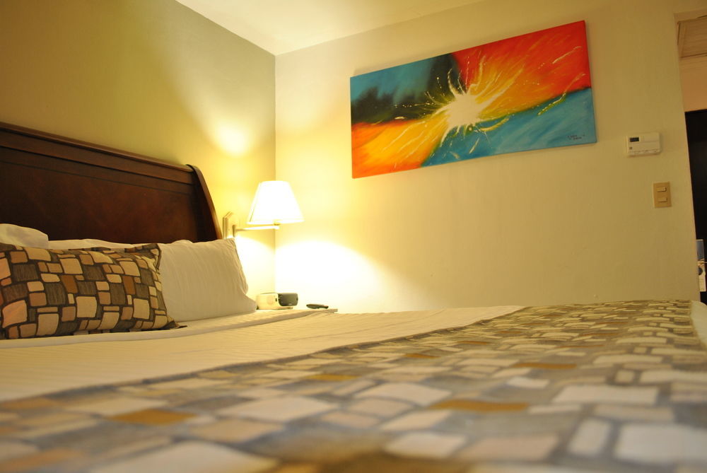 Hotel Plaza Inn Los Mochis Esterno foto